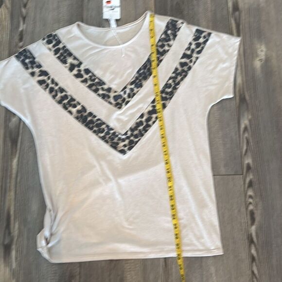 Chevron Leopard Print Top - Picture 6 of 7